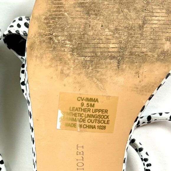 Chelsea & Violet Black and White Women's Sandals - Picture 8 of 8